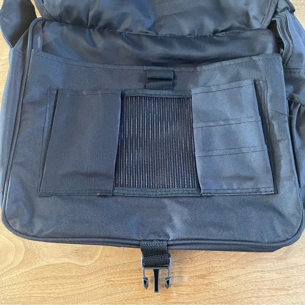 EUC Leed’s bag